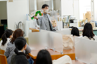 認定絵本士について&絵本の読み聞かせ